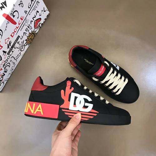 Picture of DG Shoes Men _SKUfw126105946fw